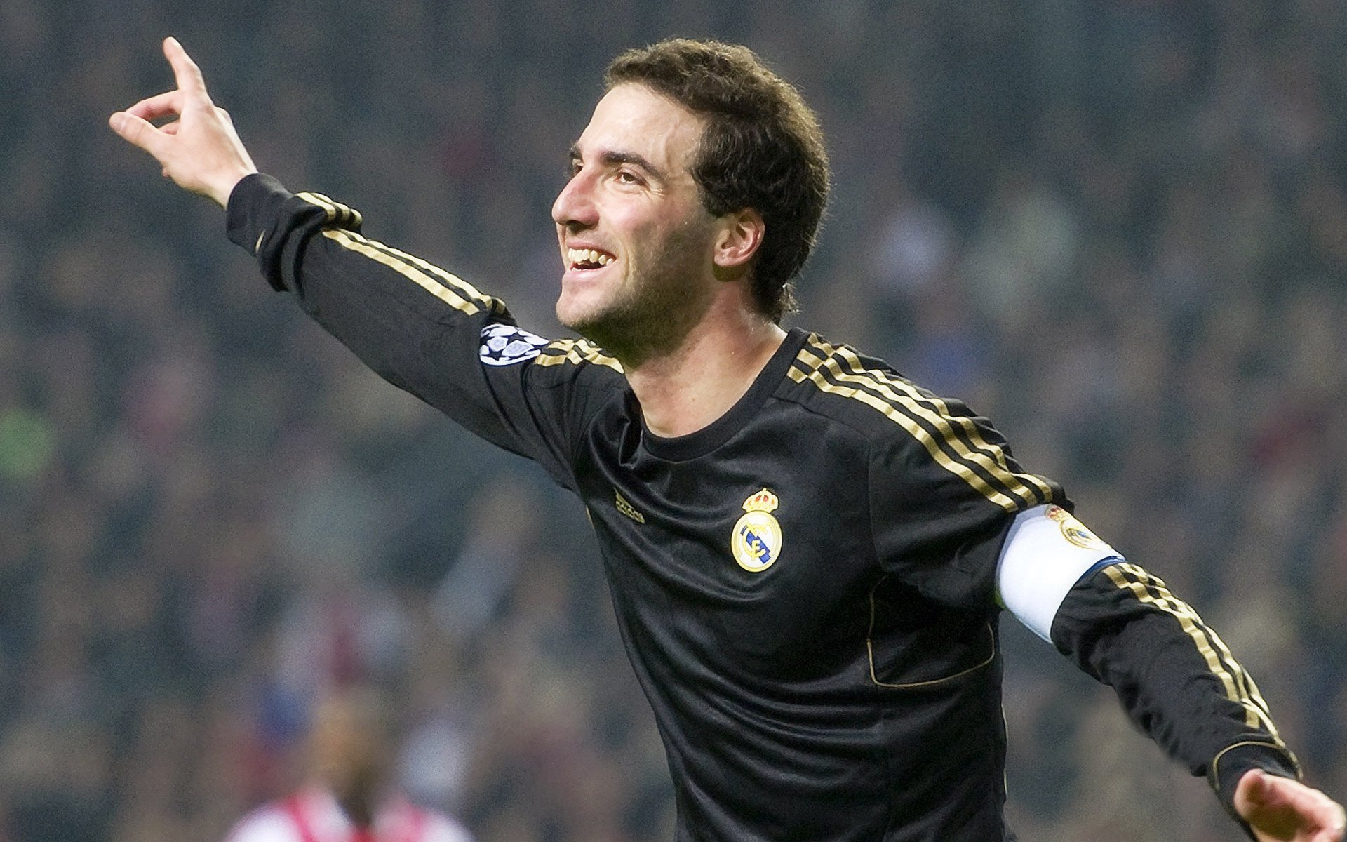 开云体育官方网站-里昂斩落韩国，布雷默在世界排名争夺战接管比赛